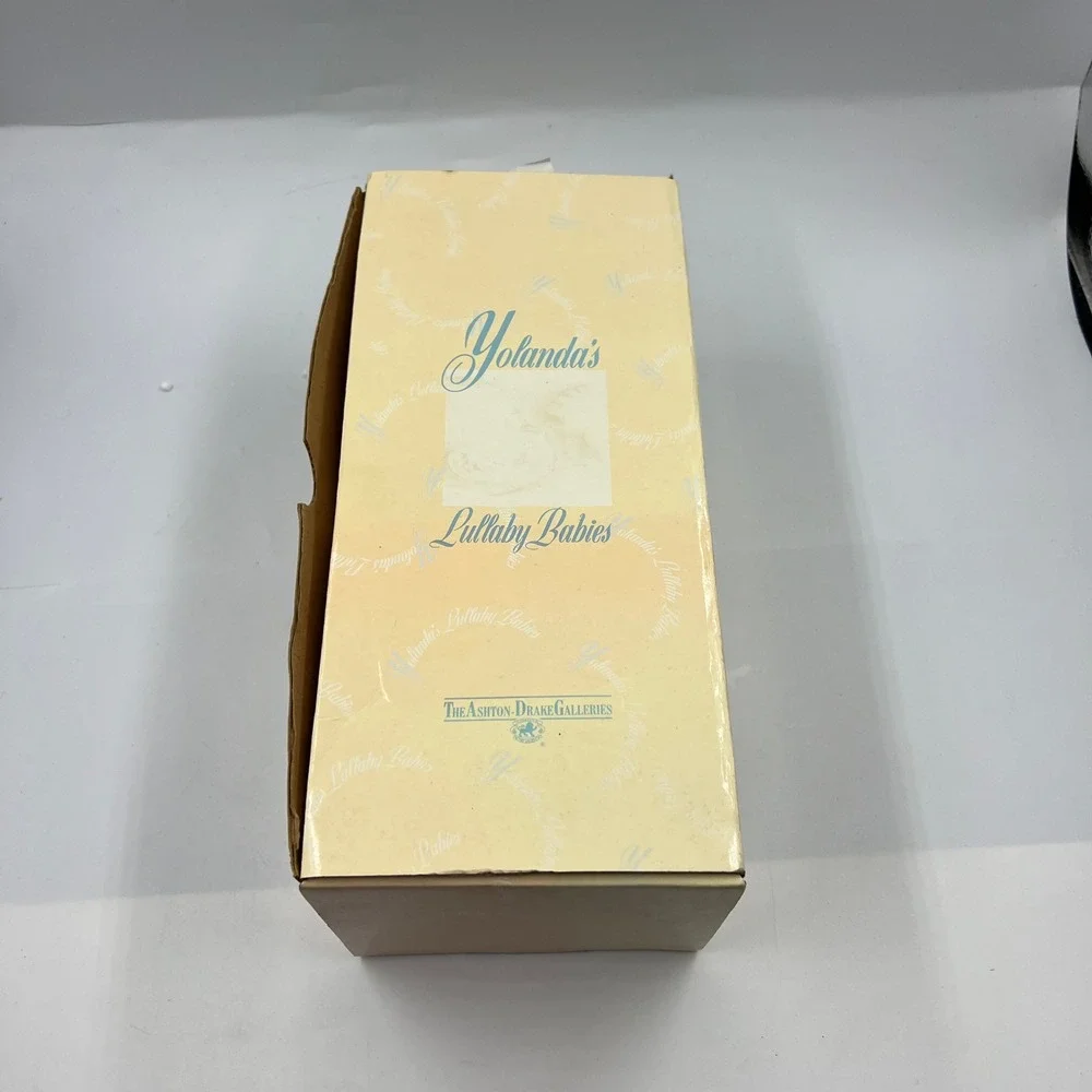 Ashton-Drake Yolanda Bello Porcelain Baby Doll Rock-a-Bye Baby Lullaby Babies